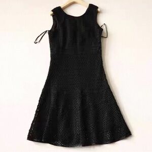 Elegant Black Sleeveless Dress